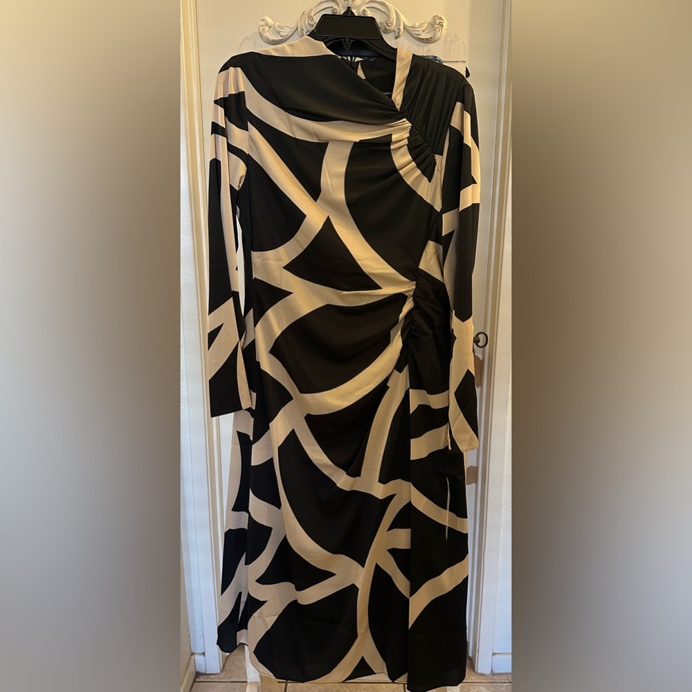 New Maggy London Elegant Black and Cream Women's Dress